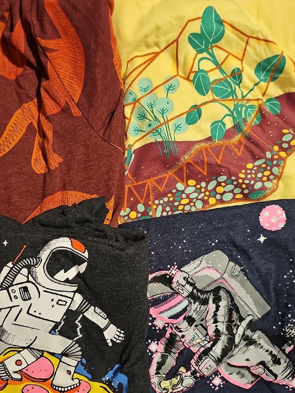 Lot Of 4 Space/dino Themed Cat & Jack Kids Graphic Tees. Boys 14/16 Xl